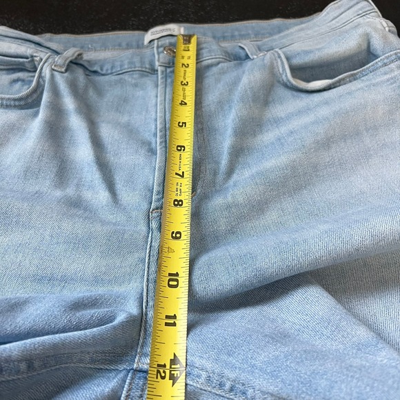 Citizens of Humanity Lyra Wide Leg High Rise Light Wash Raw Hem Jeans 31 Cropped - Picture 8 of 10